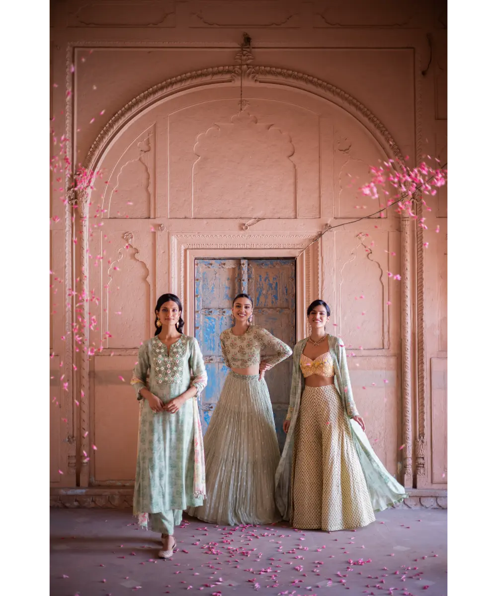 LABEL ANUSHREE- Skirt Set