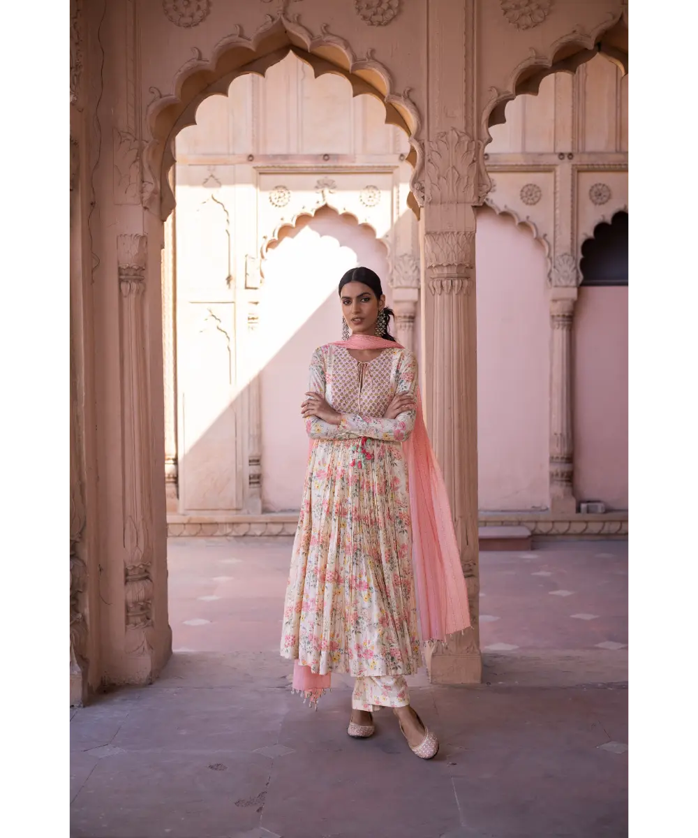 LABEL ANUSHREE- Off-white Pant Set