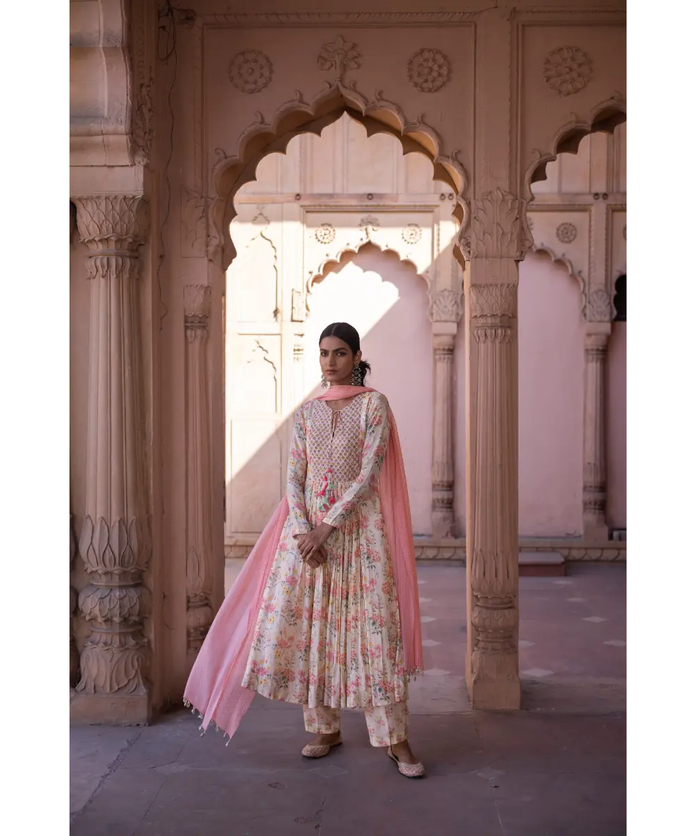 LABEL ANUSHREE- Off-white Pant Set