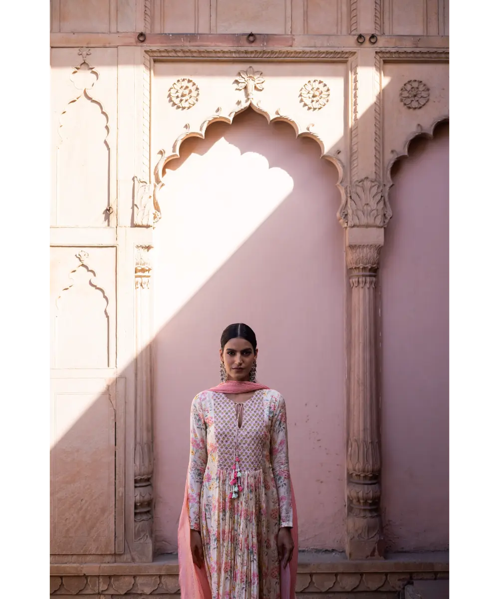 LABEL ANUSHREE- Off-white Pant Set