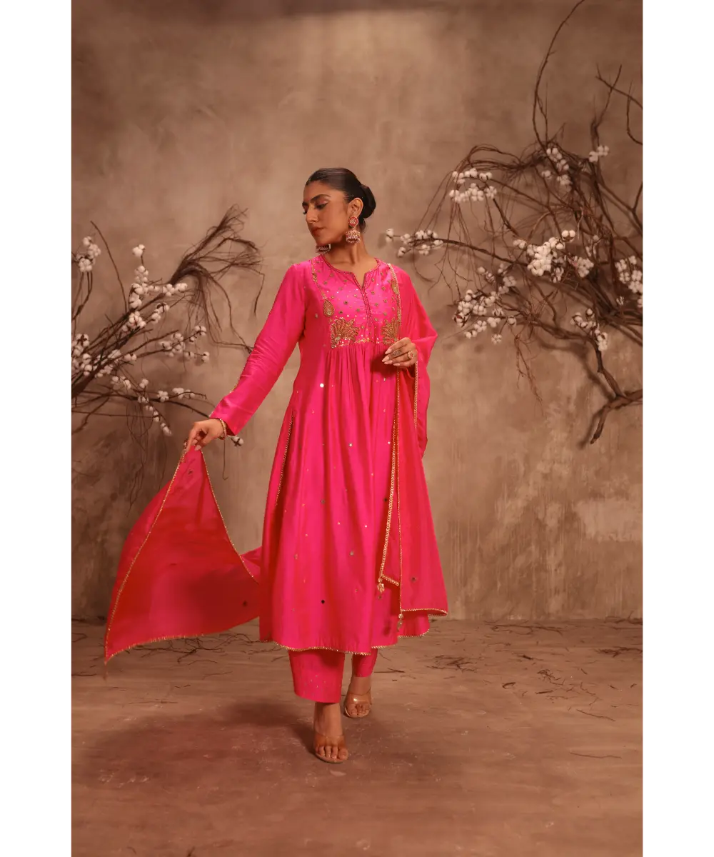 NITI BHOTRA - Nazakat Hot Pink Frockstyle Kurta Set