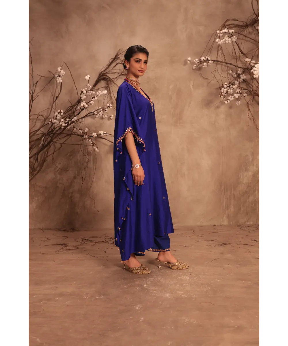 NITI BHOTRA - Nazakat Indigo Kaftan Set