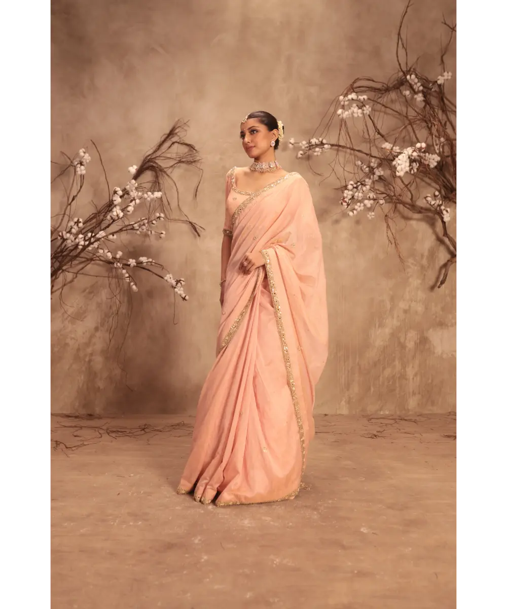 NITI BHOTRA - Nazakat Light Pink Mirror Work Scallop Saree Set