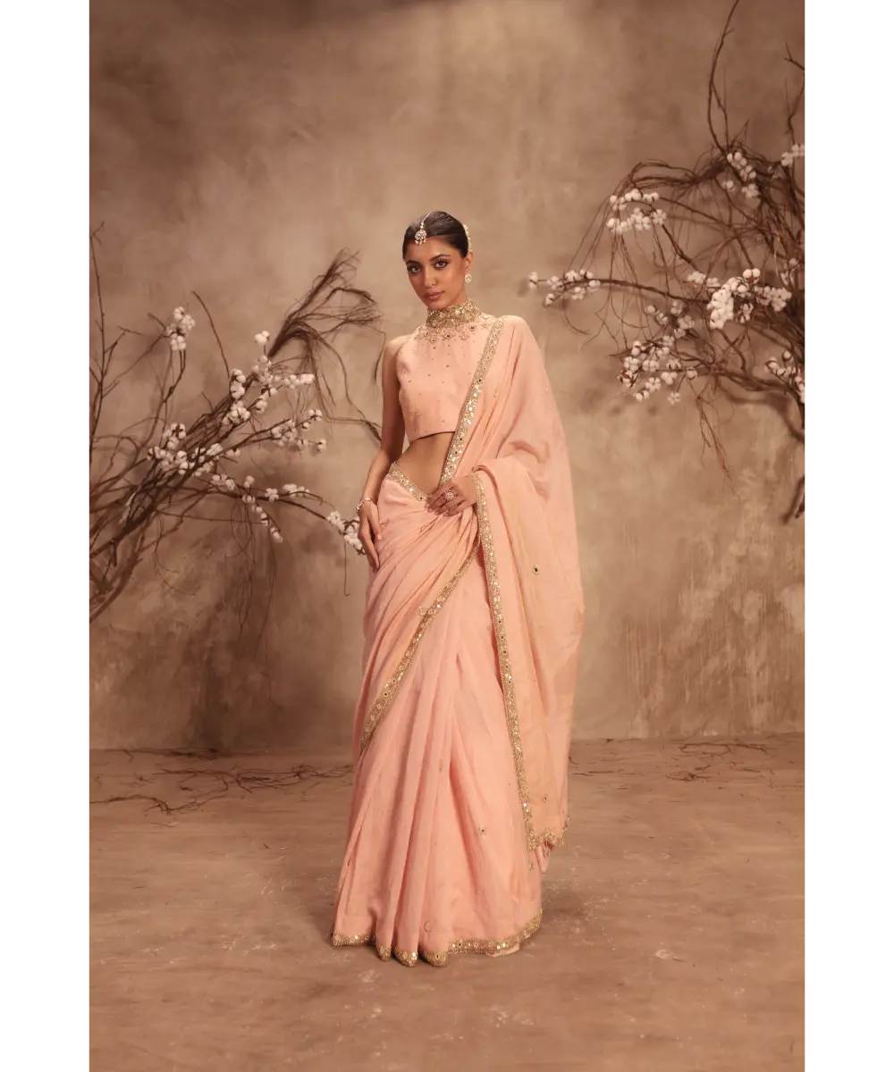 NITI BHOTRA - Nazakat Light Pink Choker Neck Scallop Saree Set
