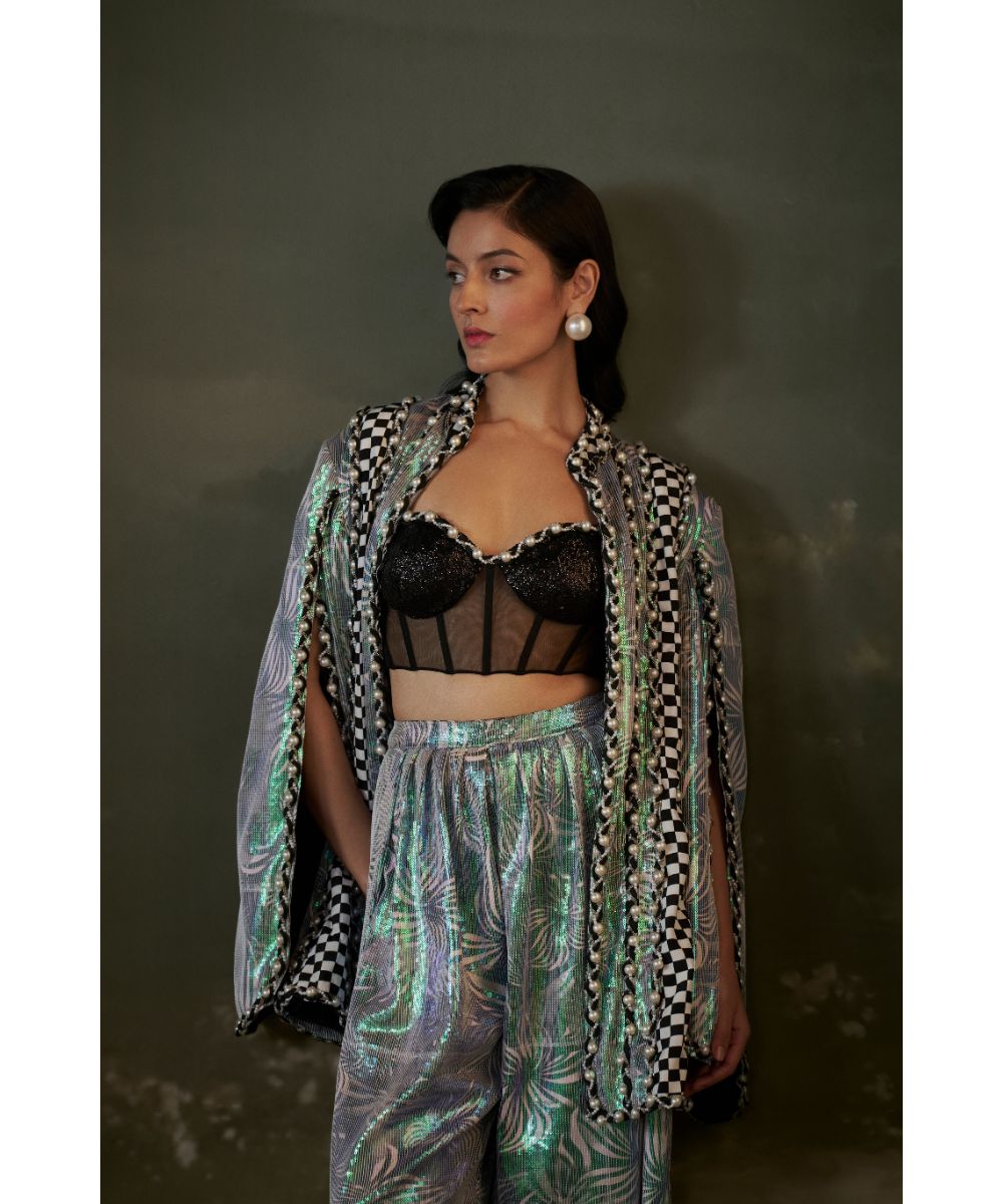 NITIKA GUJRAL - Jacket Pant Corset Set