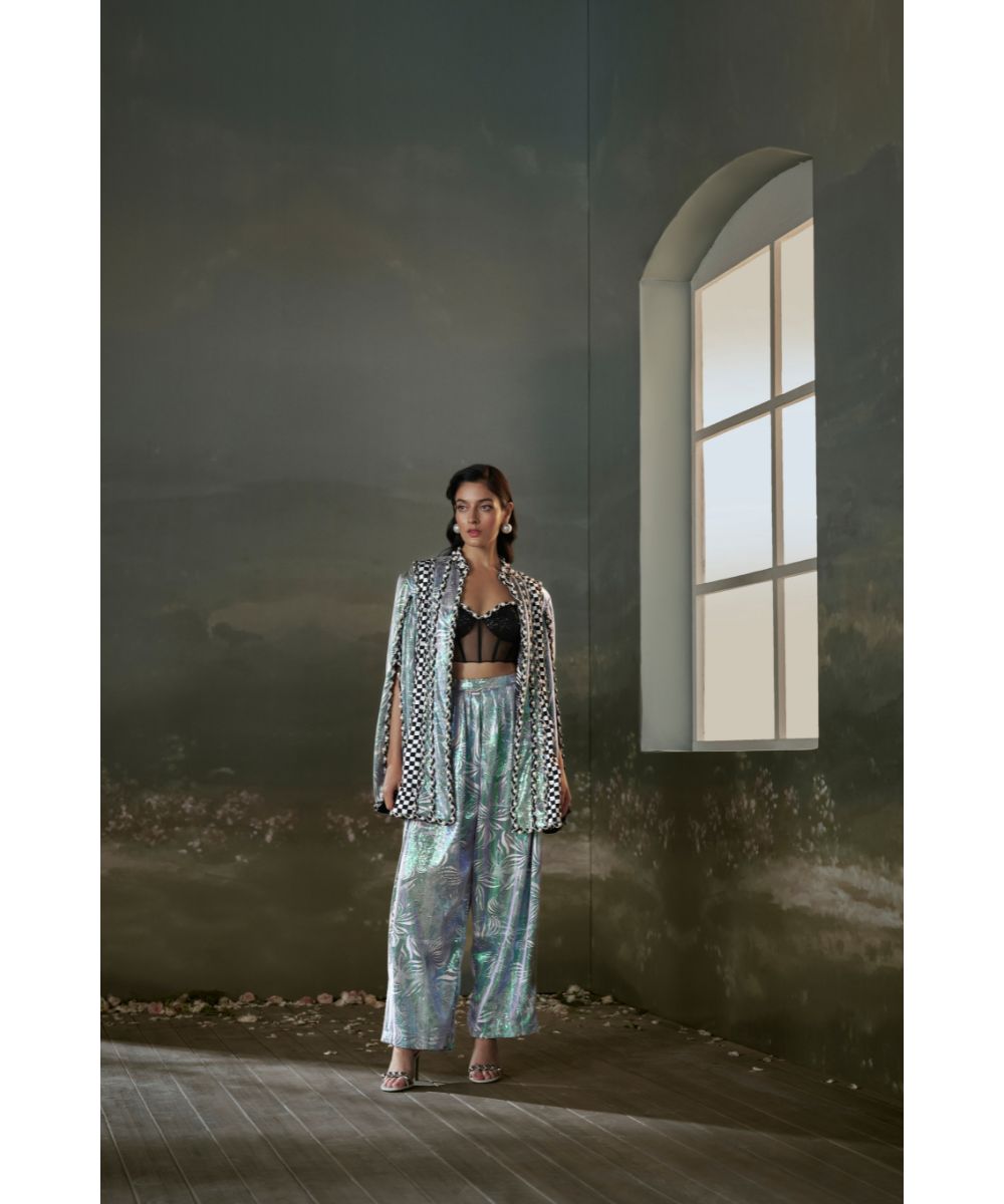 NITIKA GUJRAL - Jacket Pant Corset Set