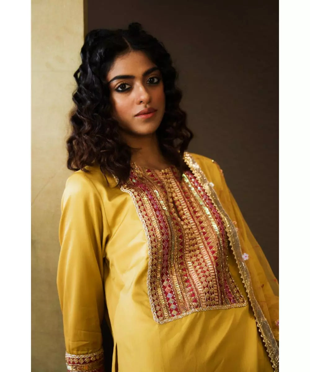 MOLEDRO - Khwaish Sharara Set Yellow Kurta with Sharara Set