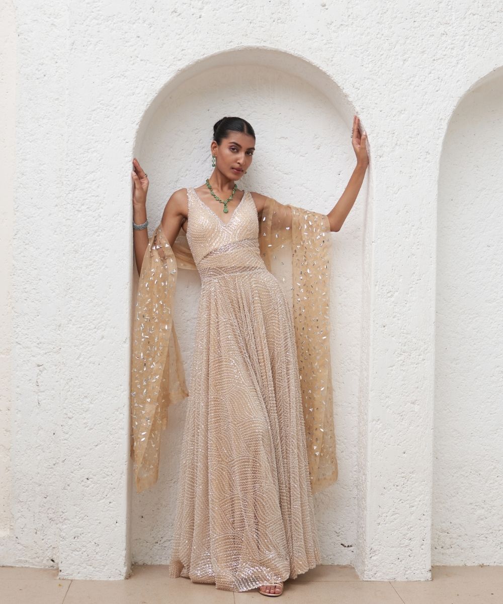 MAHIMA MAHAJAN- Dabira