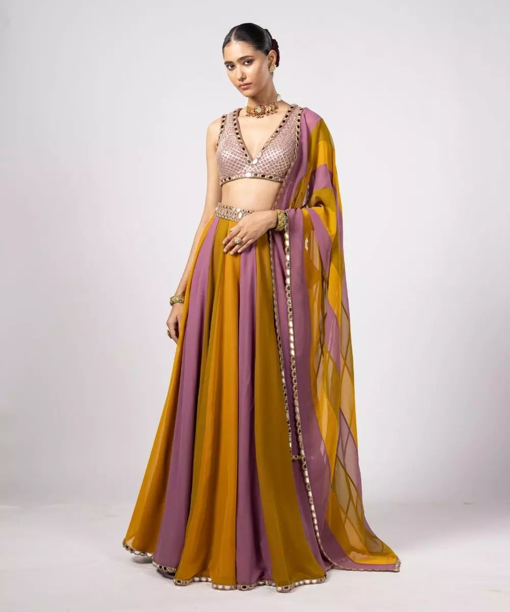 VVANI VATS - Green Lehenga Pants Set