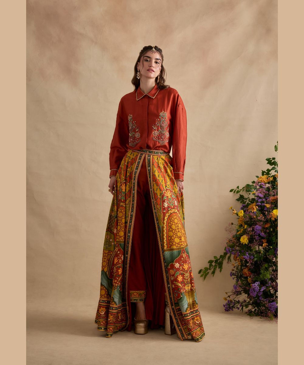 Kalista - Revah - Shadi ka ghar collection - Slit skirt