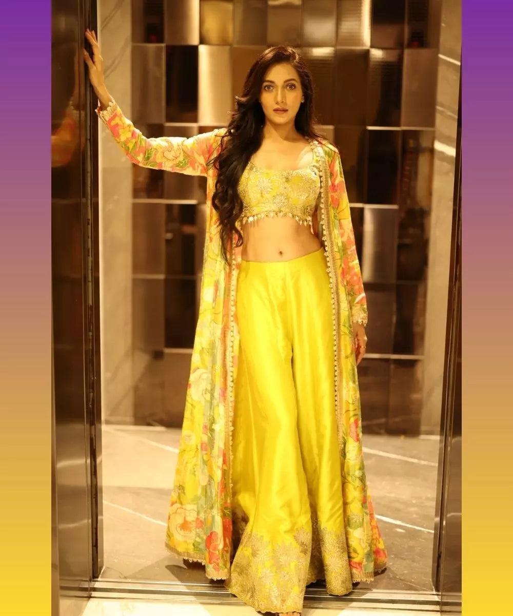 GOPI VAID - Parul Jacket Pant Set - Celeb