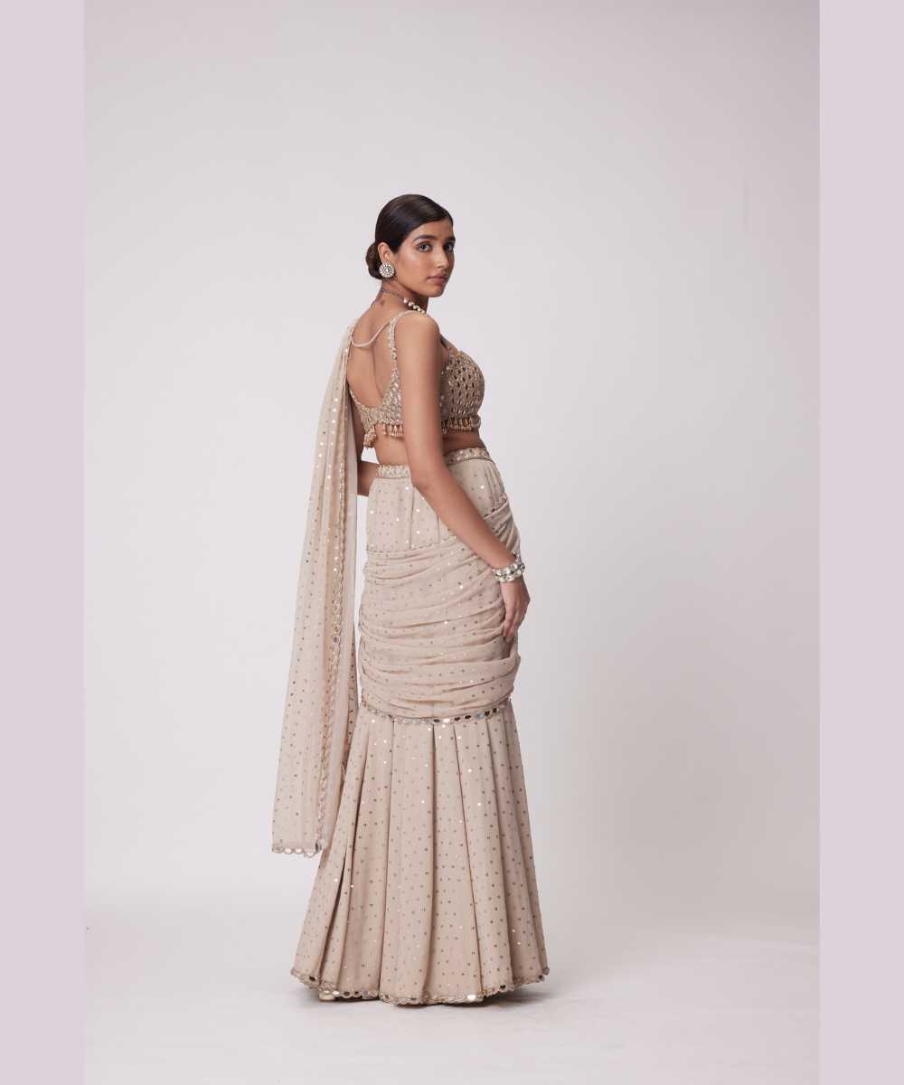 LIGHT BEIGE GEORGETTE PRE DRAPED SAREE SET - Jugmug Bride by Vvani Vats