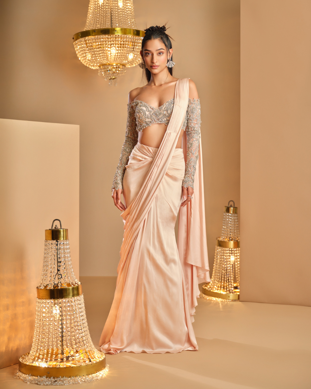 K&A by Karishma and Ashita - Chamkila Feeka Gulabi