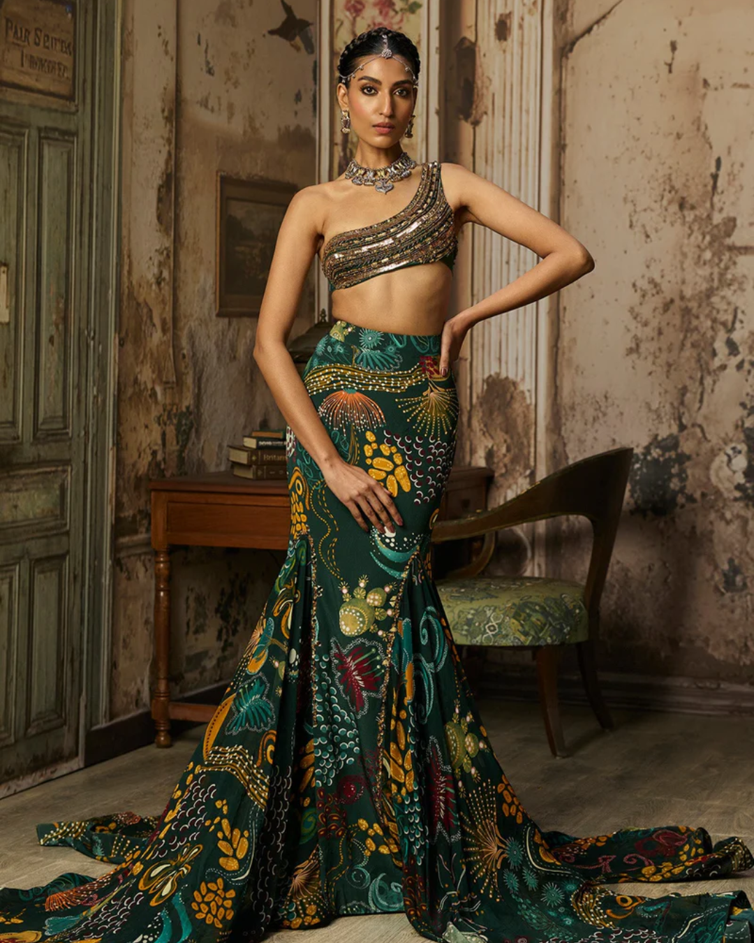 Diya Rajvvir - Dark Green Embroidered Blouse And Fishtail Skirt Set from Bahaar