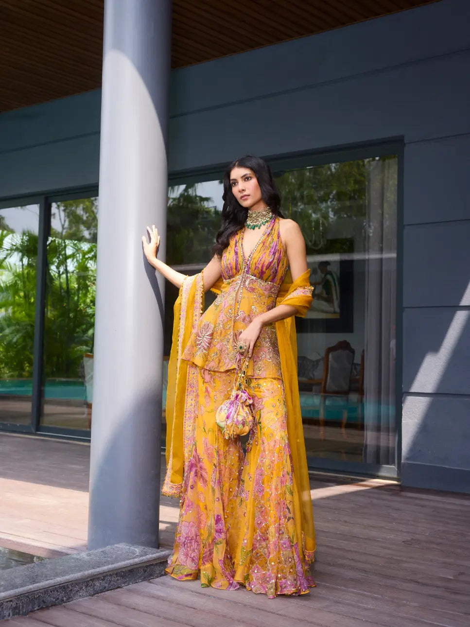 MAHIMA MAHAJAN - Farhana