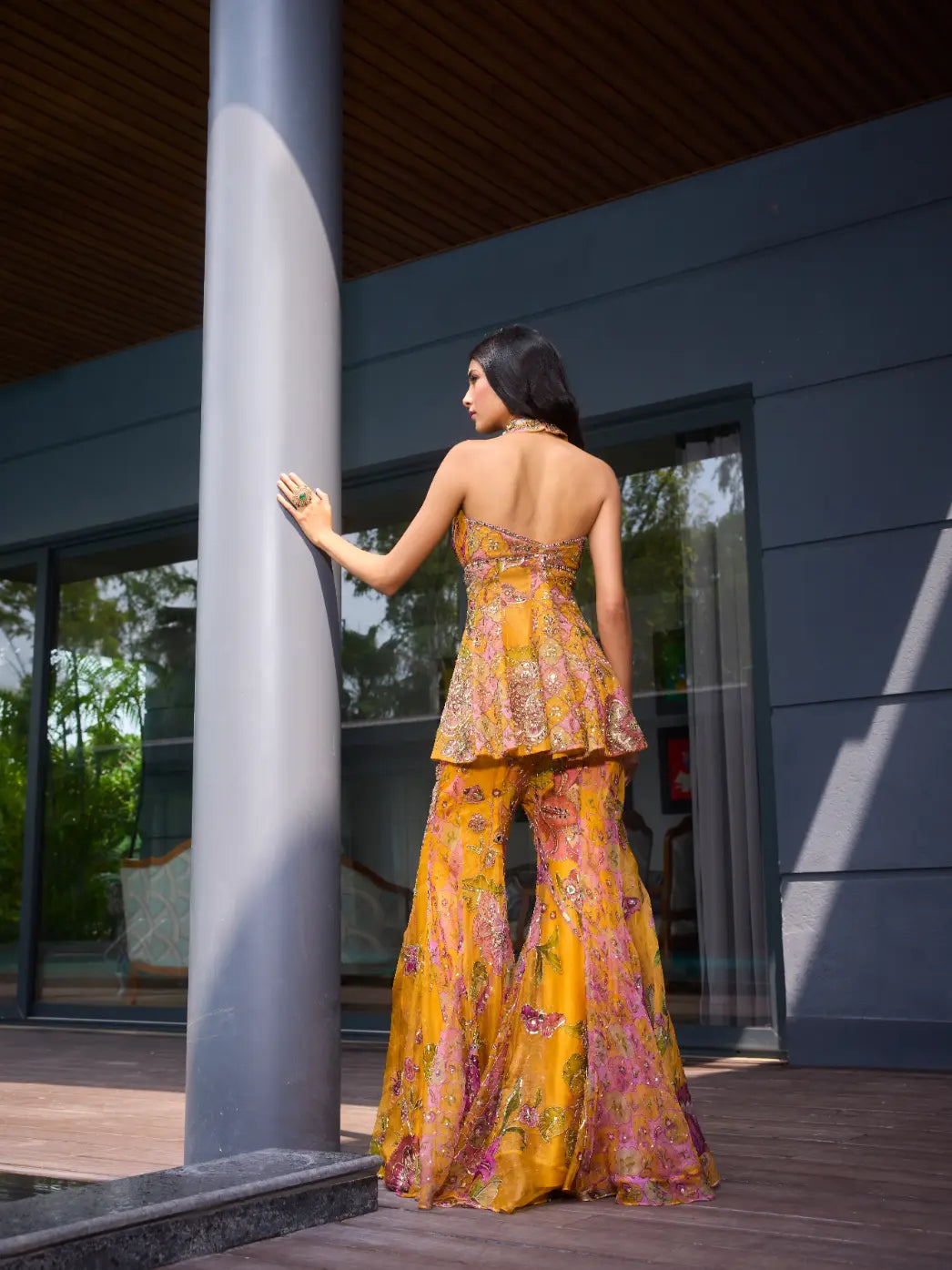 MAHIMA MAHAJAN - Farhana