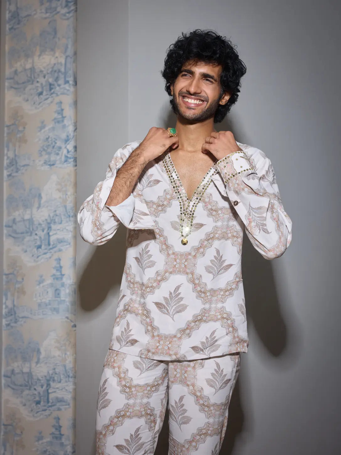 MAHIMA MAHAJAN - Emad