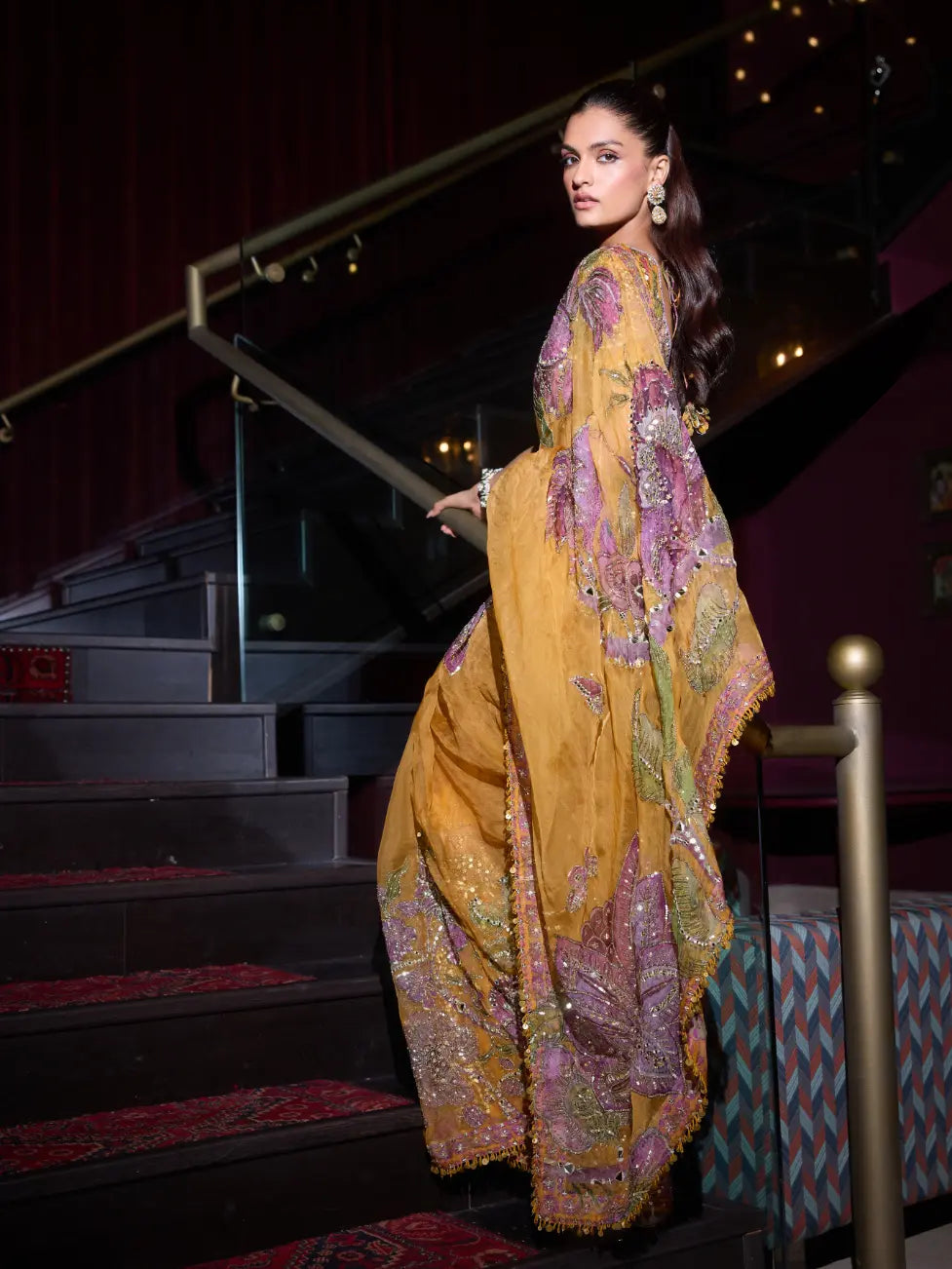 MAHIMA MAHAJAN - Nafisa