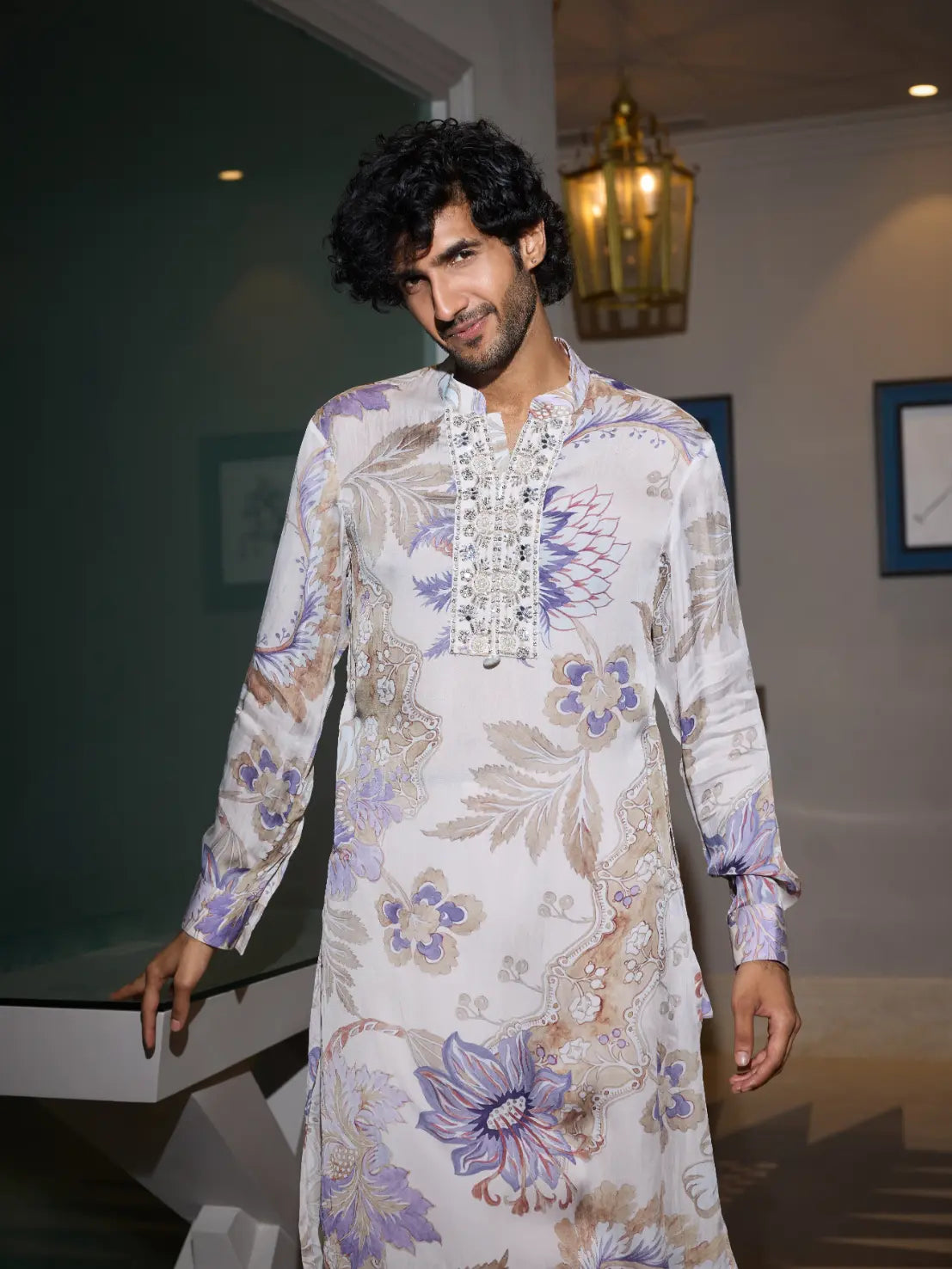 MAHIMA MAHAJAN - Farhaan