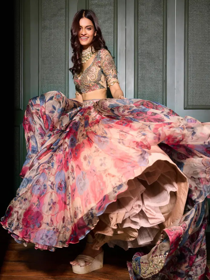 MAHIMA MAHAJAN - Ruya