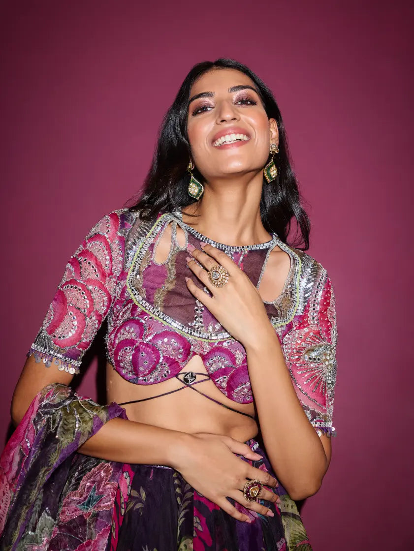 MAHIMA MAHAJAN - Hadia