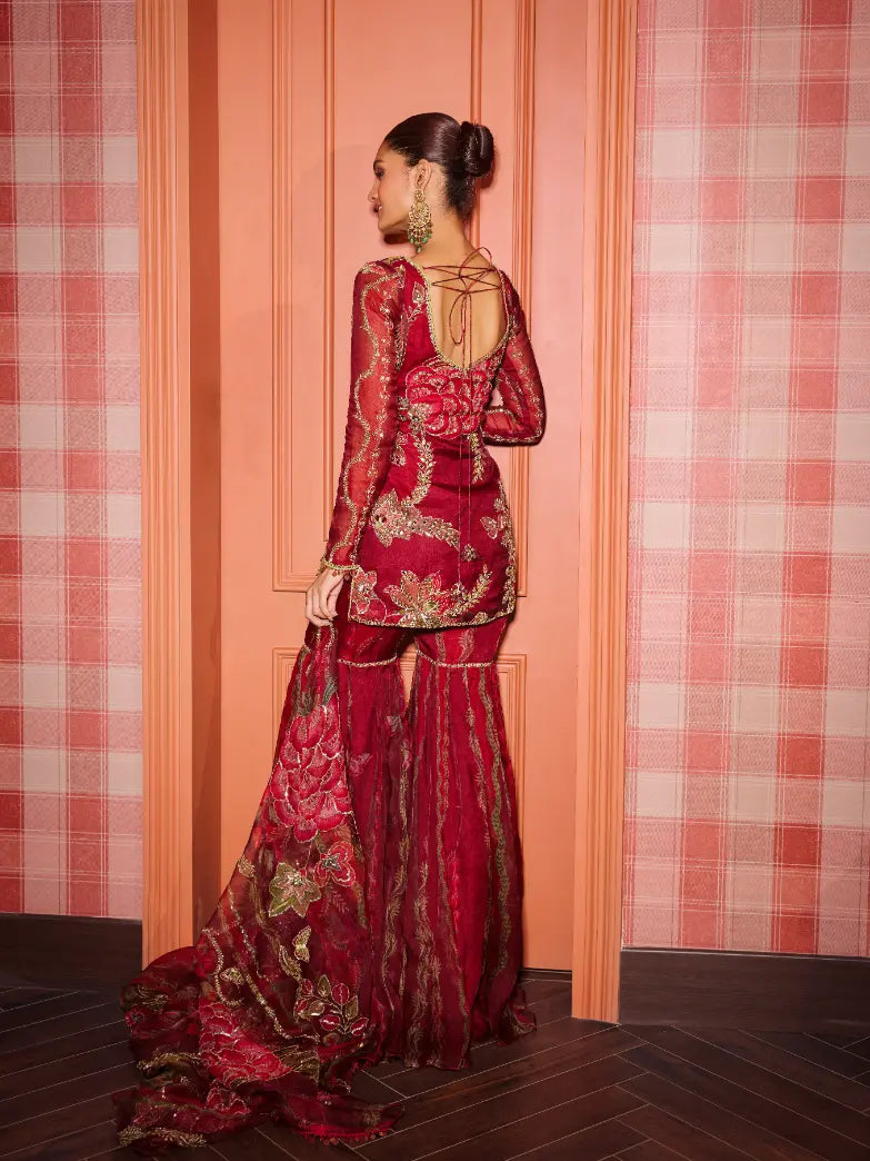 MAHIMA MAHAJAN - Hania