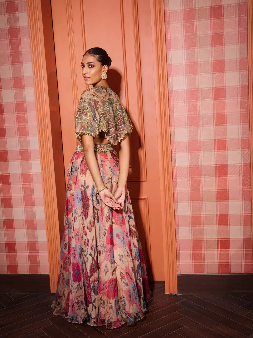 MAHIMA MAHAJAN - Shama