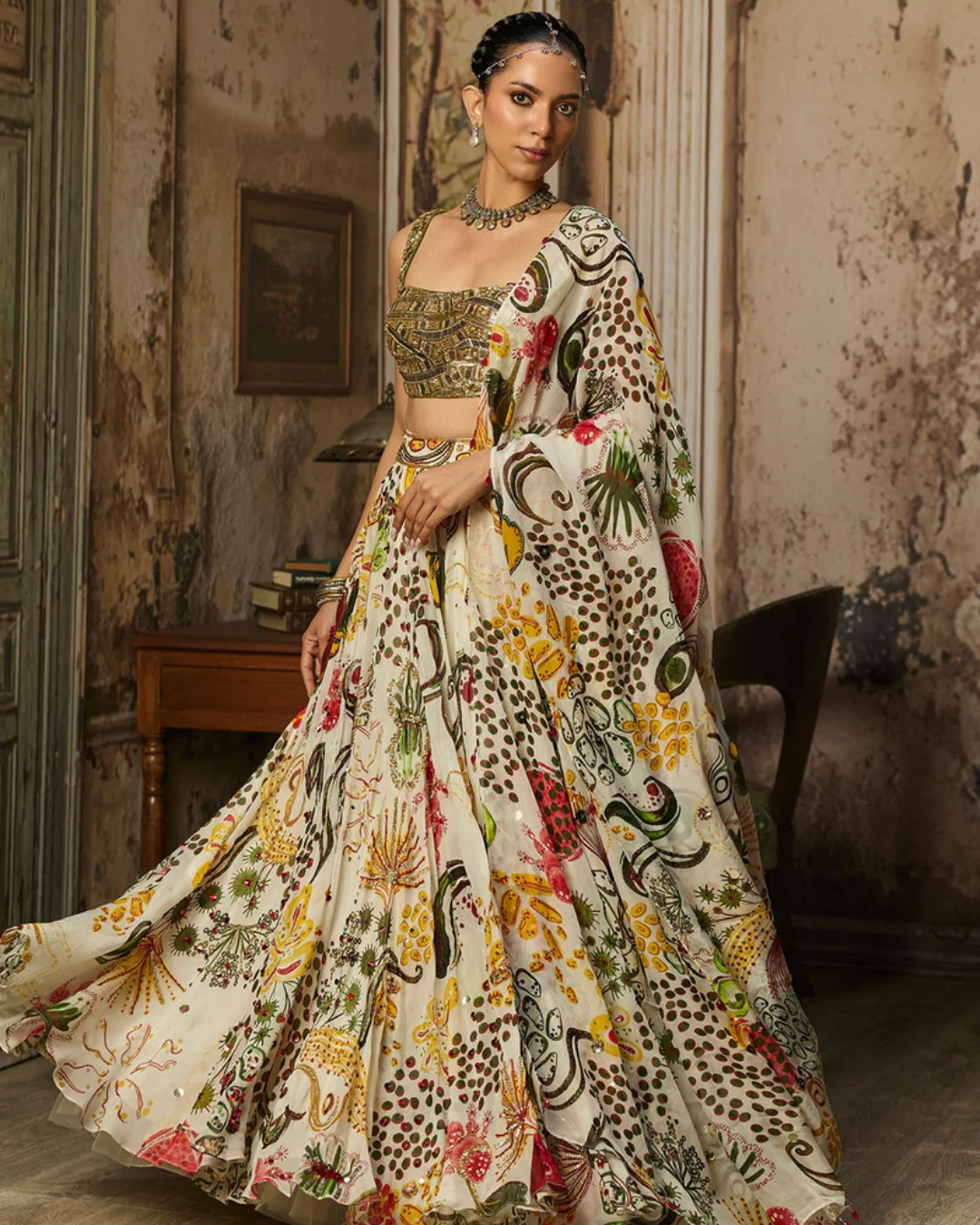 Diya Rajjvir - Light Gold Embellished Blouse And Highlighted Lehenga Set from Bahaar