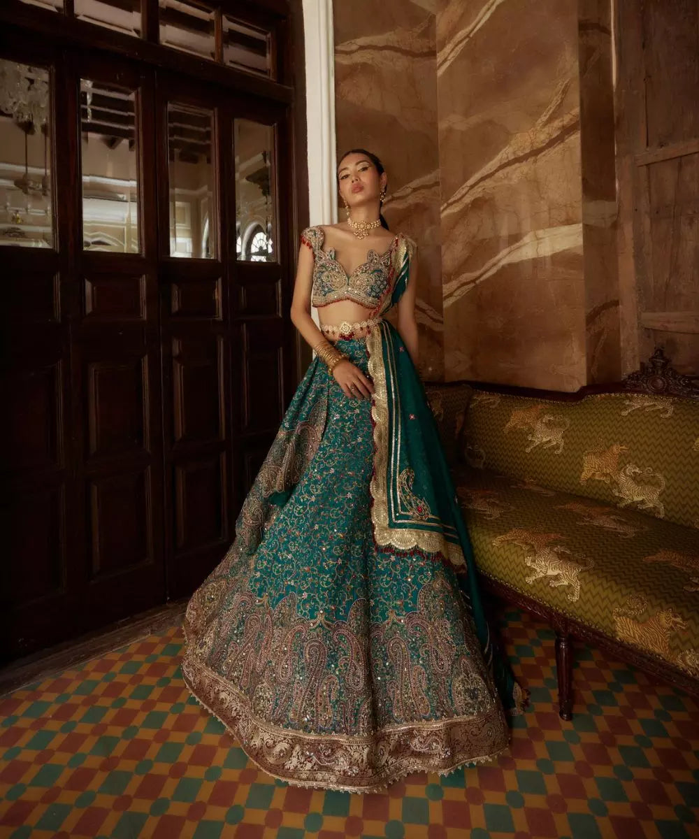 ADITI GUPTA - Lehenga Set