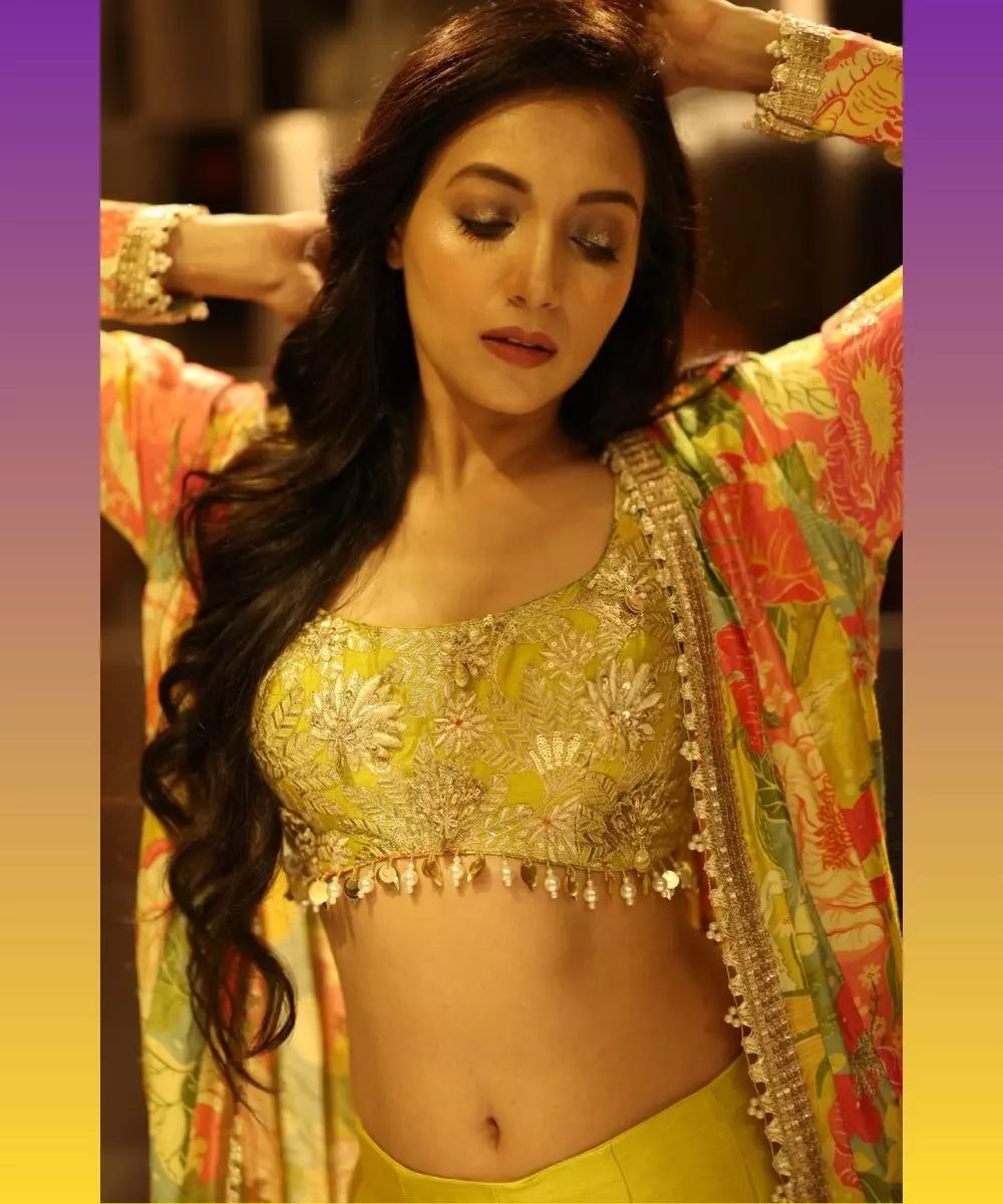 GOPI VAID - Parul Jacket Pant Set - Celeb