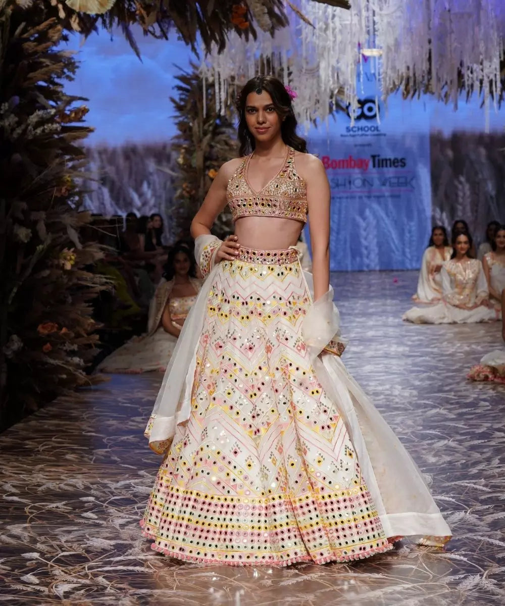 GOPI VAID - Adara Lehenga Set