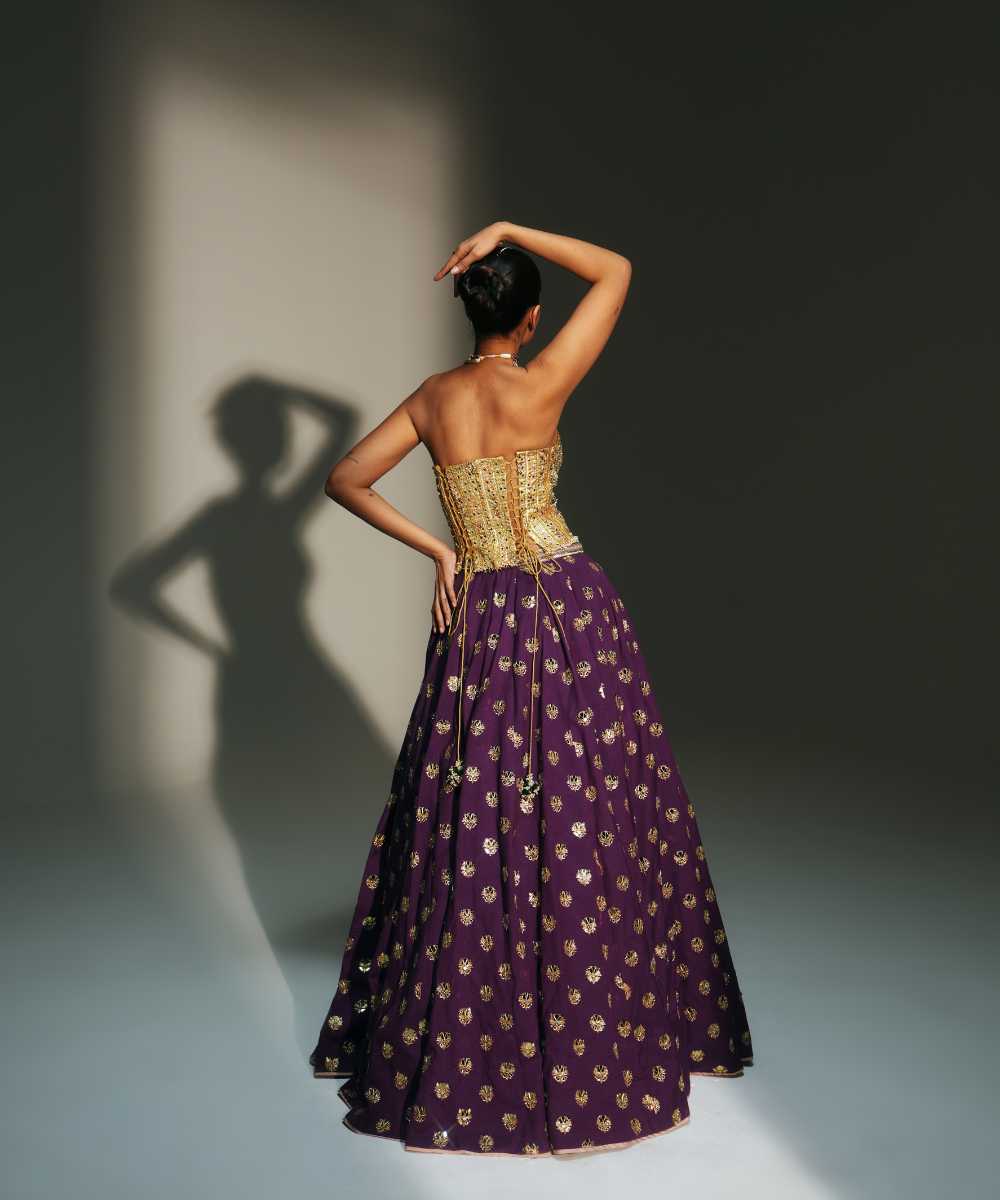 BINDIYA - HAND EMBROIERED BOOTI LEHENGA WITH GOLDEN CORSET AND DUPATTA- Mehfil by Mahima Mahajan