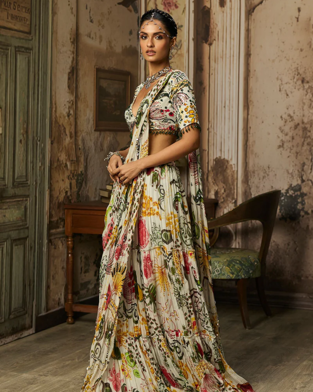 Diya Rajvvir - Ivory Print And Highlighted Tiered Skirt Saree Set from Bahaar