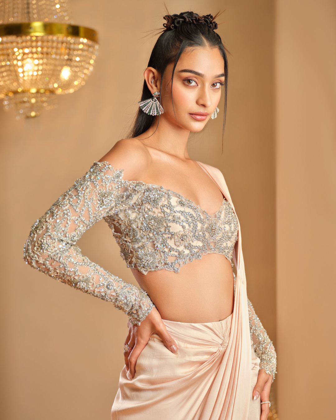 K&A by Karishma and Ashita - Chamkila Feeka Gulabi