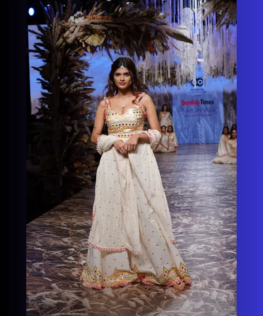 GOPI VAID - Raha Jumpsuit with Dupatta