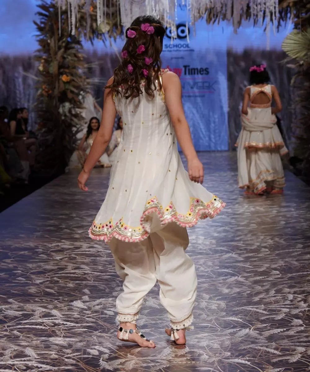 GOPI VAID - Aisha Dhoti Set