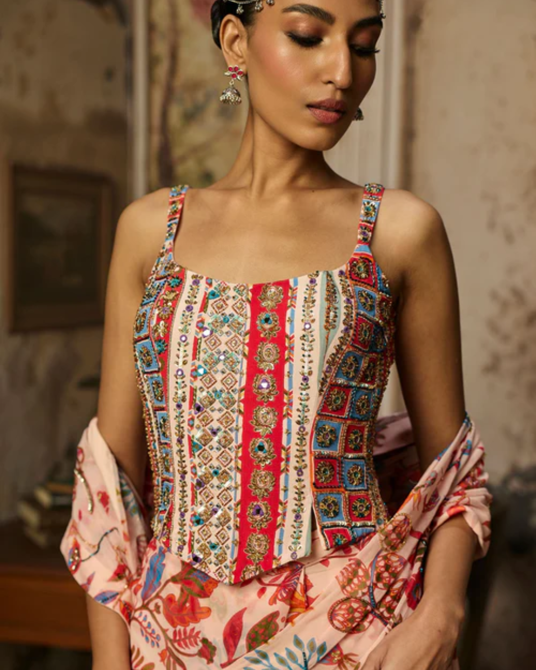 Diya Rajvvir - Blush Pink Printed And Highlighted Classic Saree Set from Bahaar