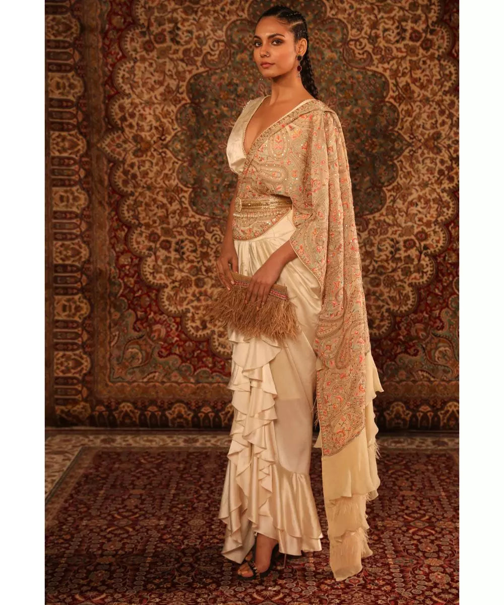 ADITI GUPTA - White Jamawaar Draped Saree and Blouse