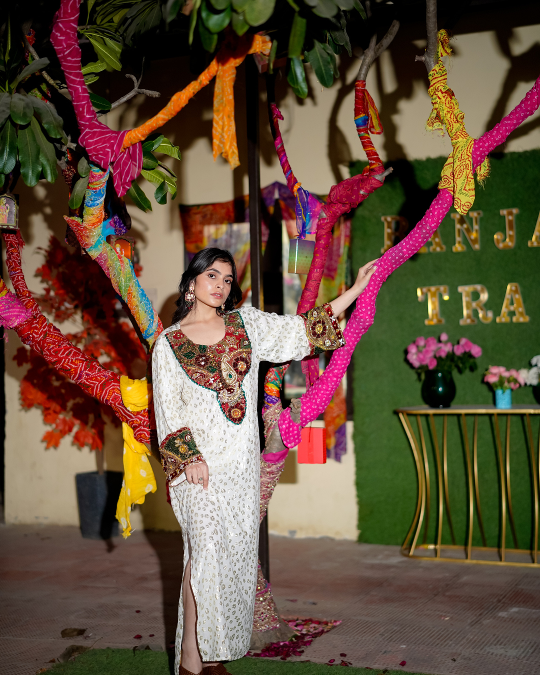 Banjara Trail - Sadaf e Noor Kaftan
