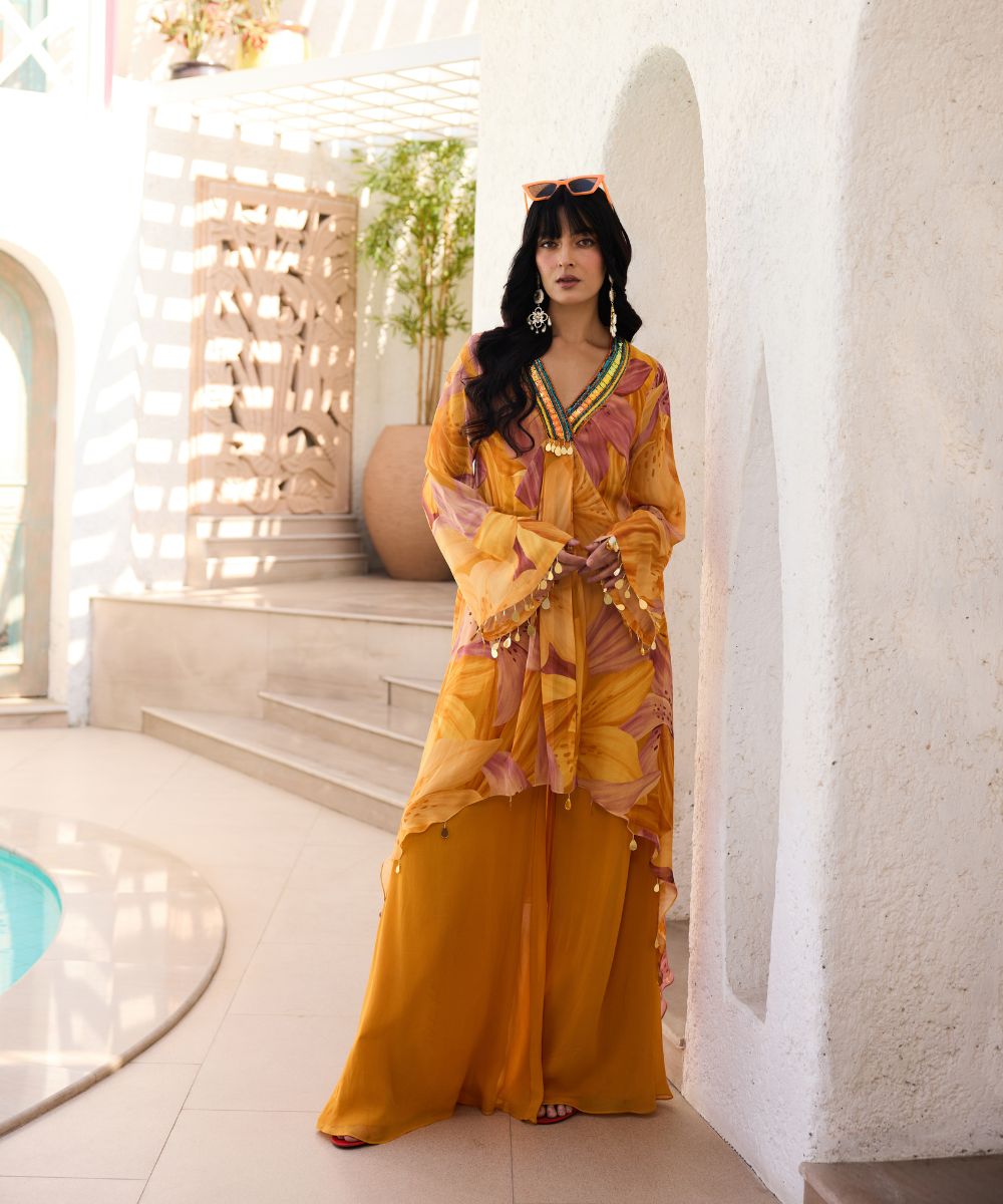 DiyaRajvvir - Bloom collection - SUNLIT LILY PRINTED KURTI SET