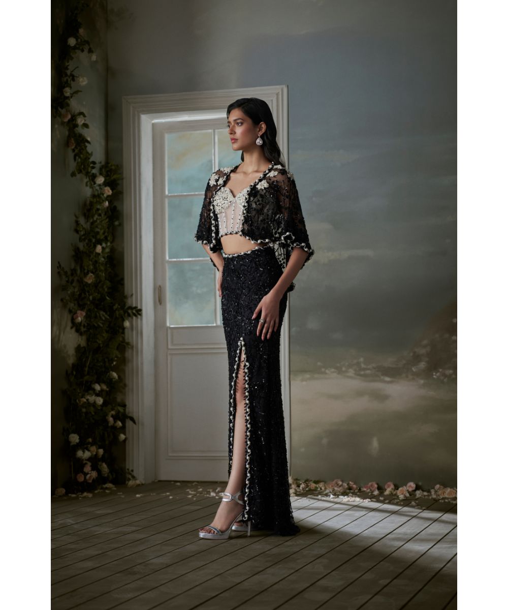 NITIKA GUJRAL - Skirt Corset bustier Set