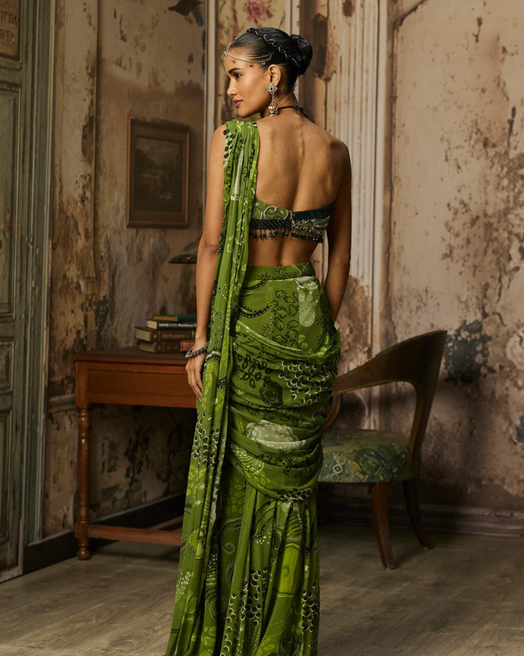 Diya Rajvvir - Pear Green Printed And Highlighted Pre-Draped Slit Skirt Saree Set from Bahaar