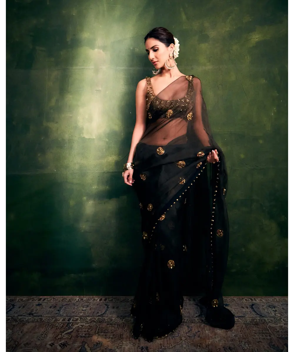 ITRH - Black Ghunghroo saree