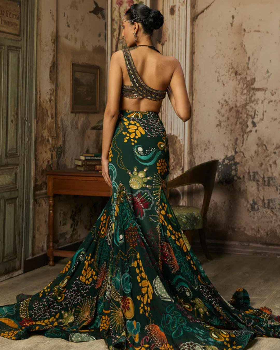 Diya Rajvvir - Dark Green Embroidered Blouse And Fishtail Skirt Set from Bahaar