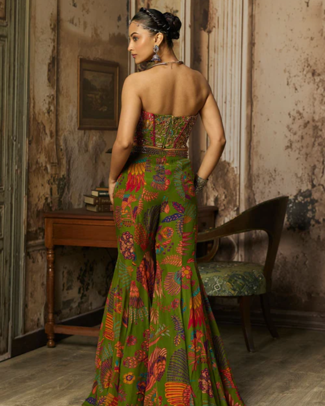 Diya Rajvvir - Pear Green Printed Highlighted Bell Bottom Pants Set from Bahaar