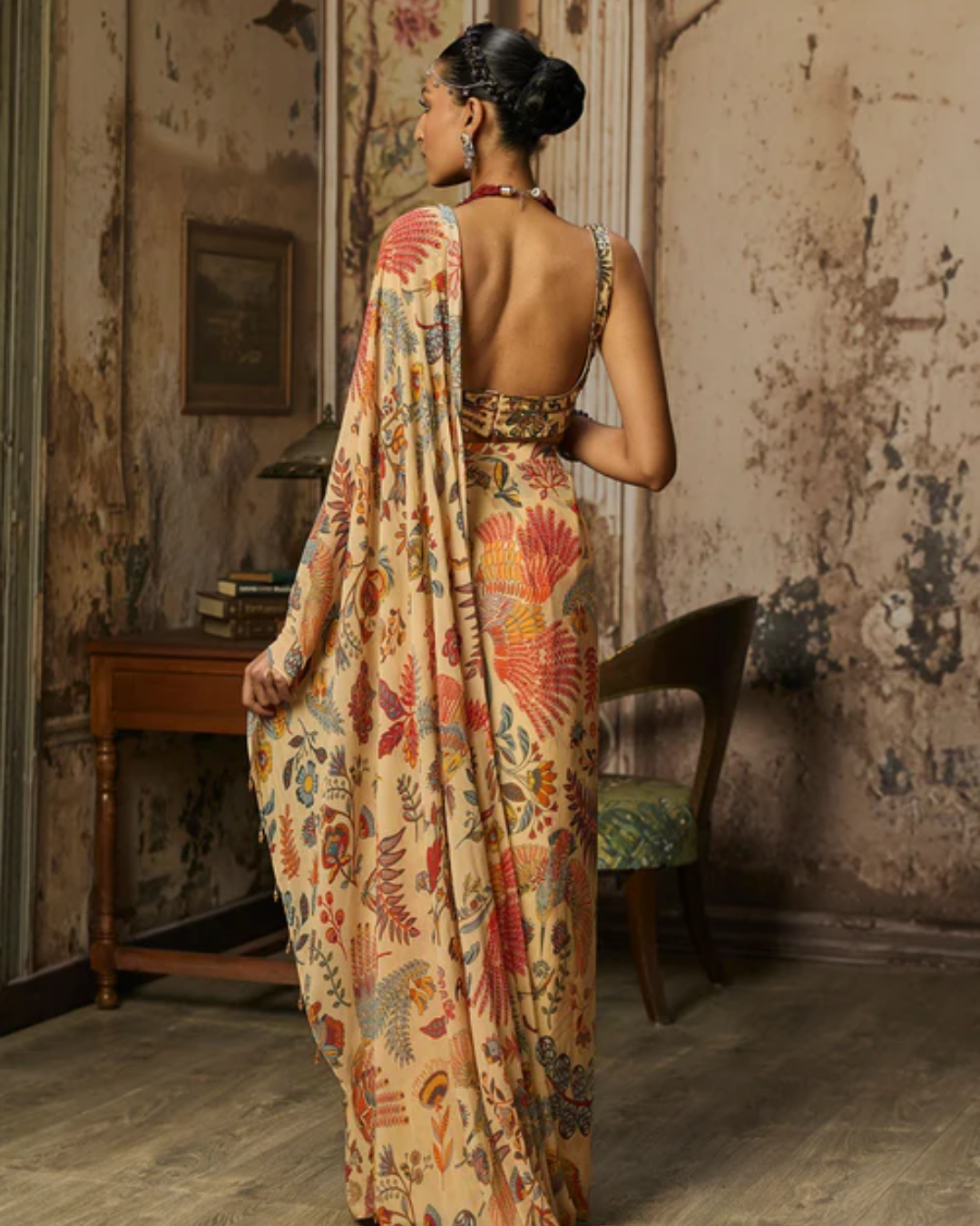 Diya Rajvvir - Beige Printed And Highlighted Blouse Skirt Saree Set from Bahaar