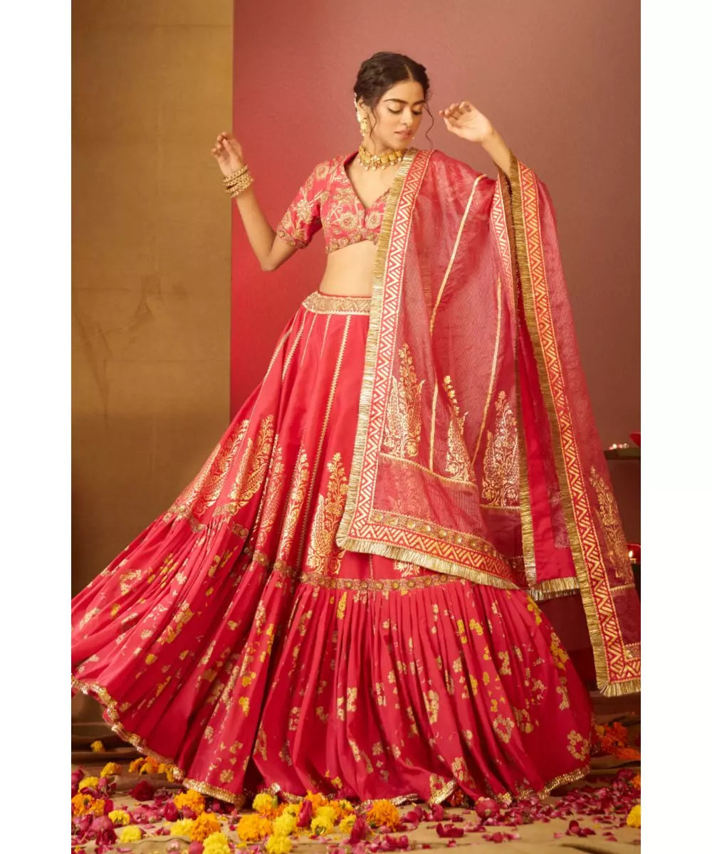 MOLEDRO - Mahi Lehenga Set  Pink Kali with gathers