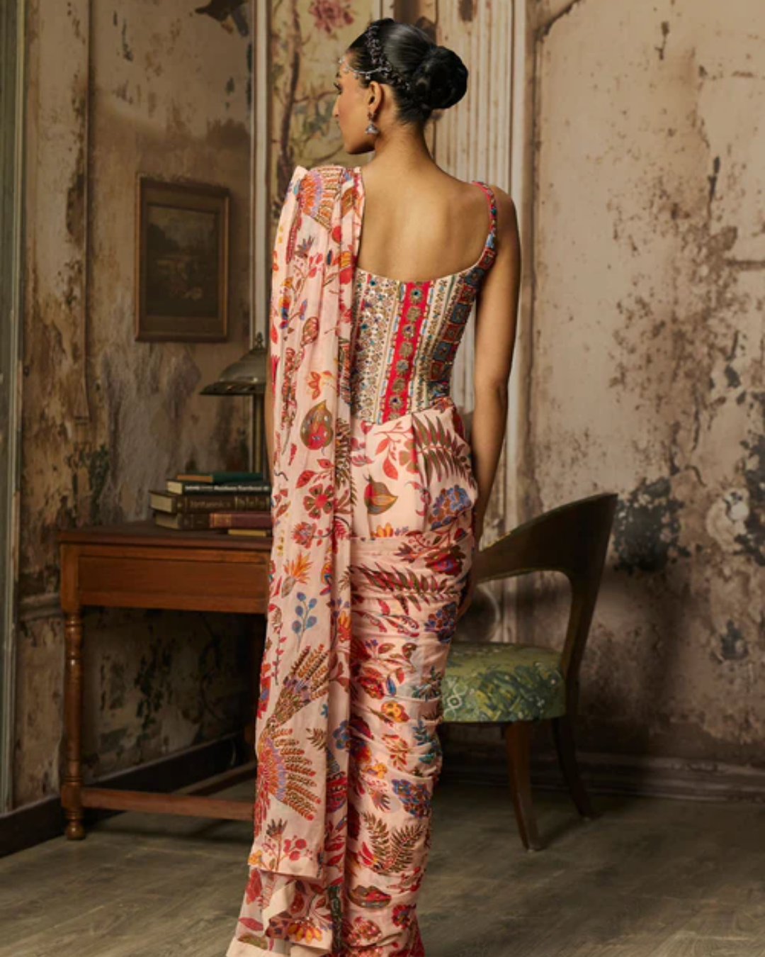 Diya Rajvvir - Blush Pink Printed And Highlighted Classic Saree Set from Bahaar