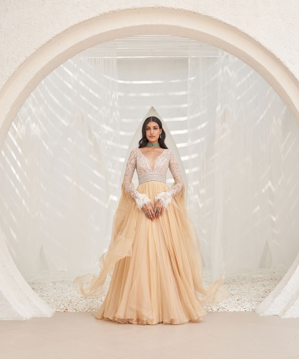 MAHIMA MAHAJAN- Baana