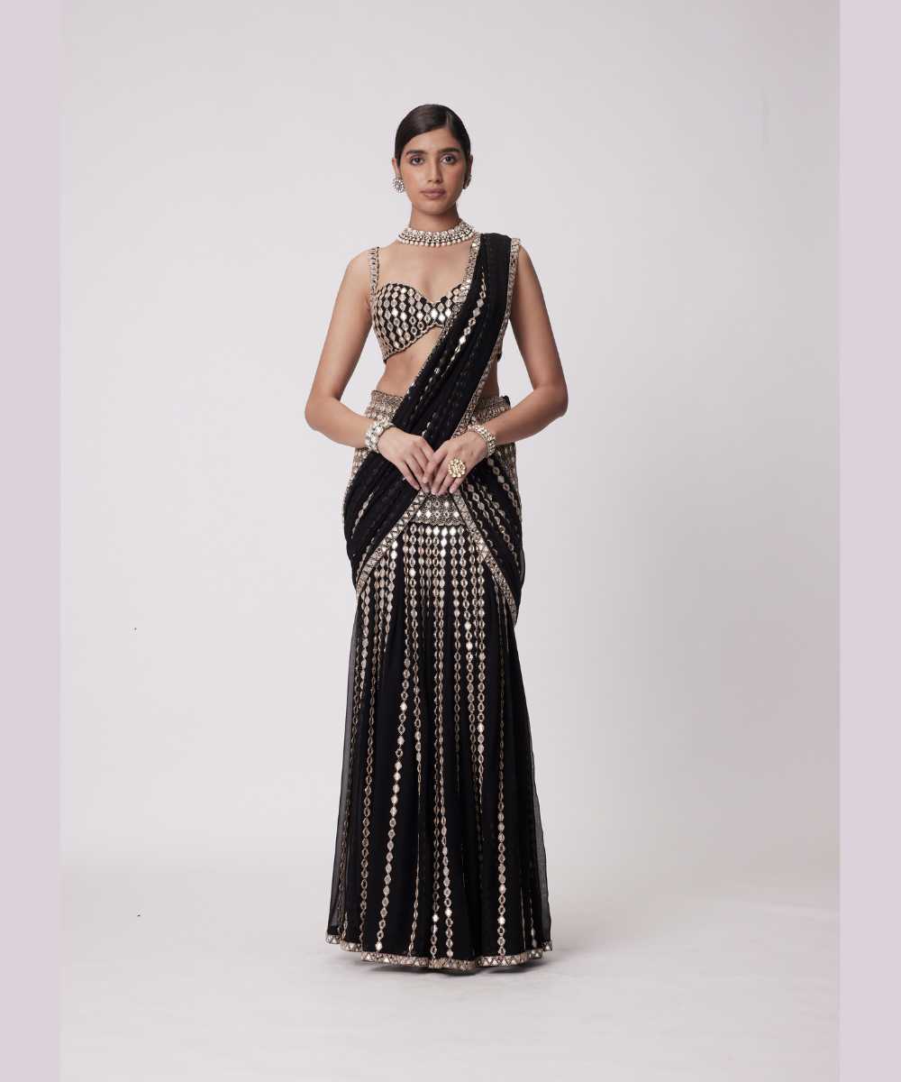 BLACK PRE DRAPED SAREE SET - Jugmug Bride by Vvani Vats